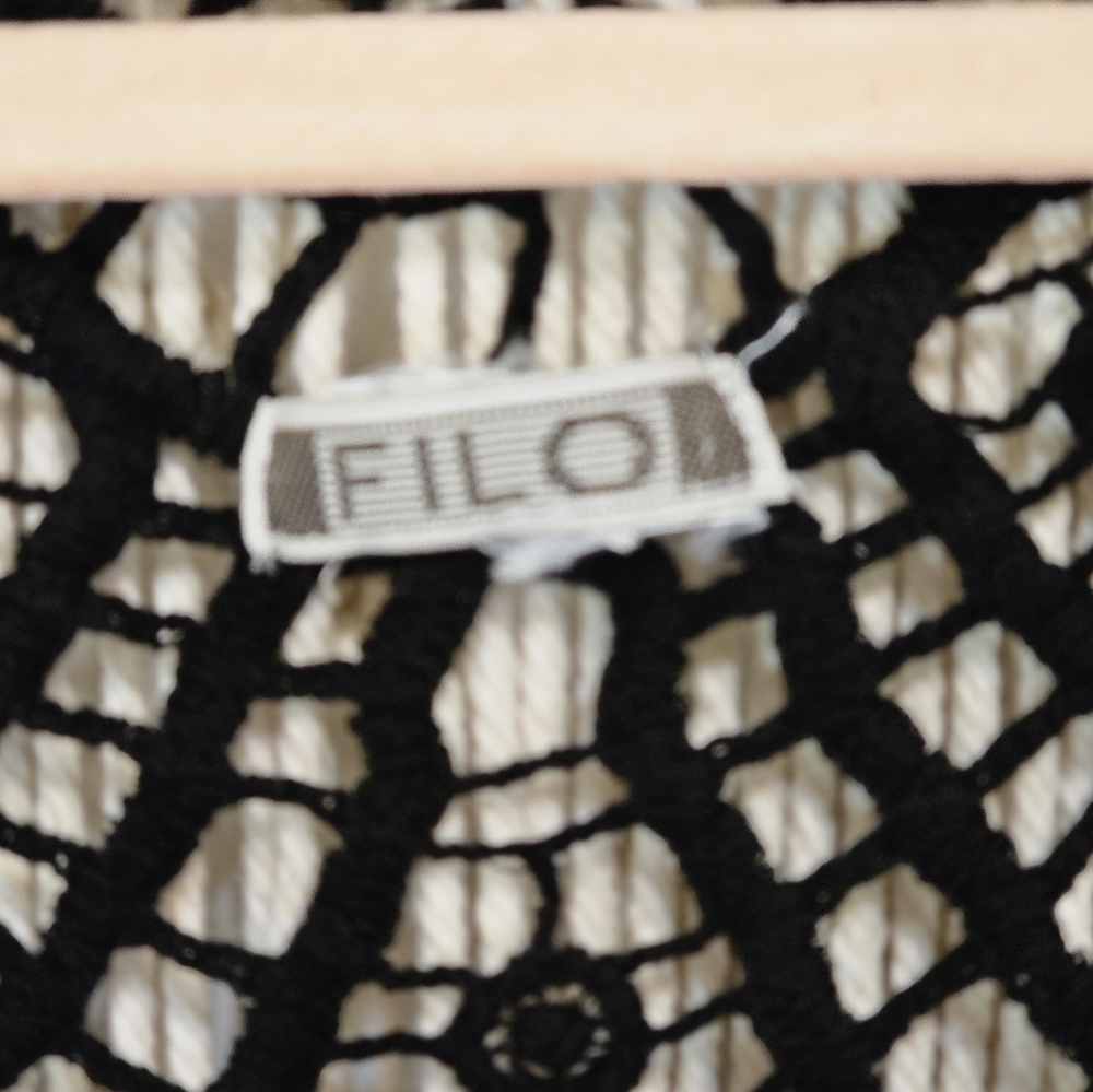 Filo - Picture 3 of 5